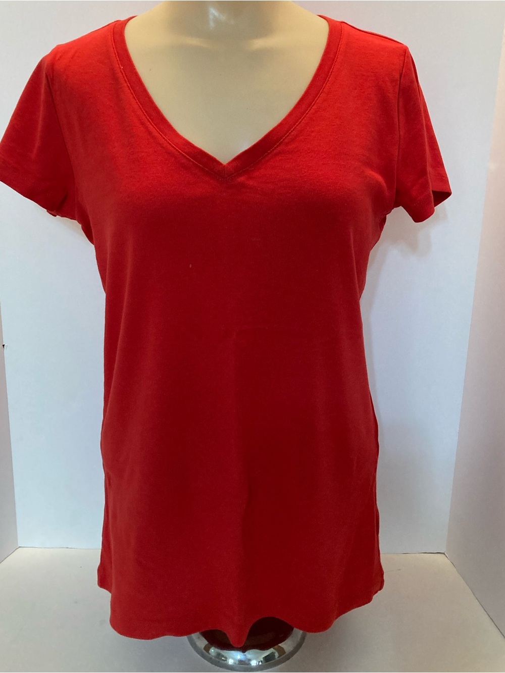 Women's Red V-Neck Tee
SSB3